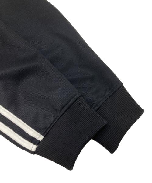 FRED PERRY（フレッドペリー）FRED PERRY (フレッドペリー) TWIN TAPE TRACK JACKET ブラック サイズ:Lの古着・服飾アイテム