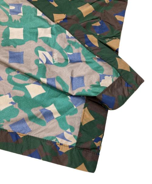 MCM（エムシーエム）MCM (エムシーエム) CAMO PONCHO COAT オリーブ サイズ:Mの古着・服飾アイテム