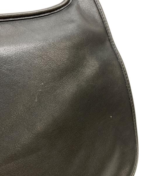COACH（コーチ）COACH (コーチ) フラップレザーショルダーバッグ ブラックの古着・服飾アイテム