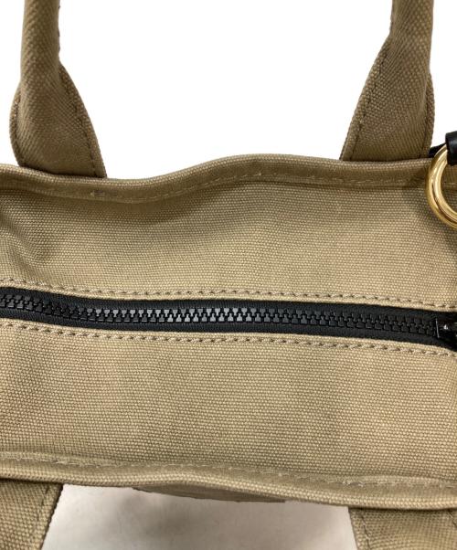 MARC JACOBS（マークジェイコブス）MARC JACOBS (マークジェイコブズ) 2WAYバッグ ベージュの古着・服飾アイテム