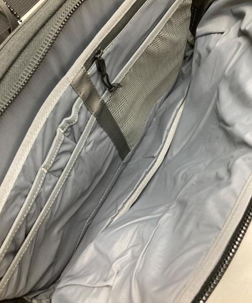 AER（エアー）AER (エアー) ショルダーバッグ ブラック 未使用品の古着・服飾アイテム