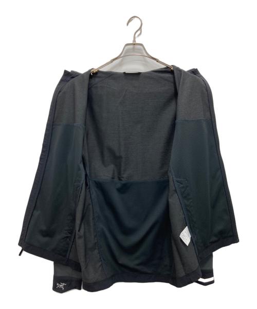 ARC'TERYX（アークテリクス）ARC'TERYX (アークテリクス) A2B Commuter’ Jacket チャコールグレー サイズ:Lの古着・服飾アイテム