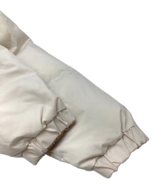 kaoyorinakami（カオヨリナカミ）kaoyorinakami (カオヨリナカミ) 中綿ジャケット ホワイト サイズ:Lの古着・服飾アイテム