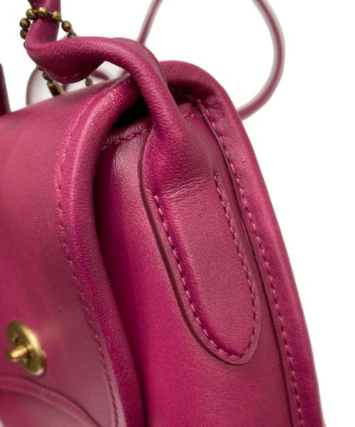 COACH（コーチ）COACH (コーチ) 逆台形型ターンロックレザーショルダーバッグ ピンクの古着・服飾アイテム