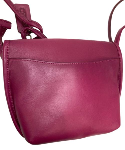 COACH（コーチ）COACH (コーチ) 逆台形型ターンロックレザーショルダーバッグ ピンクの古着・服飾アイテム