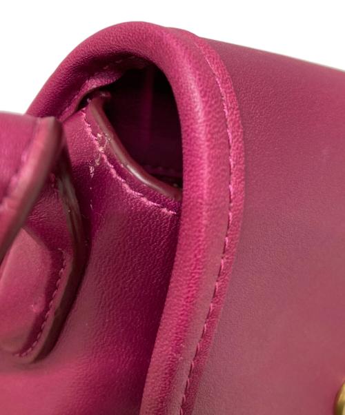 COACH（コーチ）COACH (コーチ) 逆台形型ターンロックレザーショルダーバッグ ピンクの古着・服飾アイテム