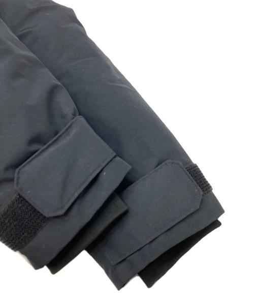 PHENIX（フェニックス）PHENIX (フェニックス) GORE DOWN BOMBER JACKET ブラック サイズ:LARGEの古着・服飾アイテム