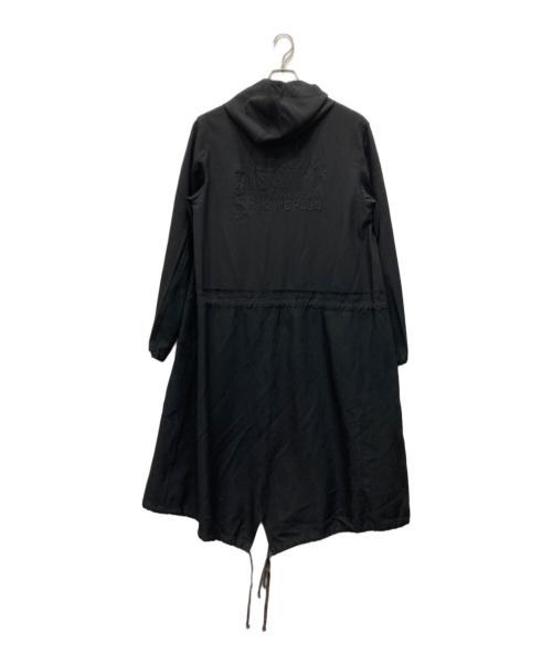 COMME des GARCONS HOMME PLUS（コムデギャルソンオムプリュス）COMME des GARCONS HOMME PLUS (コムデギャルソンオムプリュス) 再構築 バック刺繍 フーデットロングプルオーバー ブラック サイズ:Sの古着・服飾アイテム