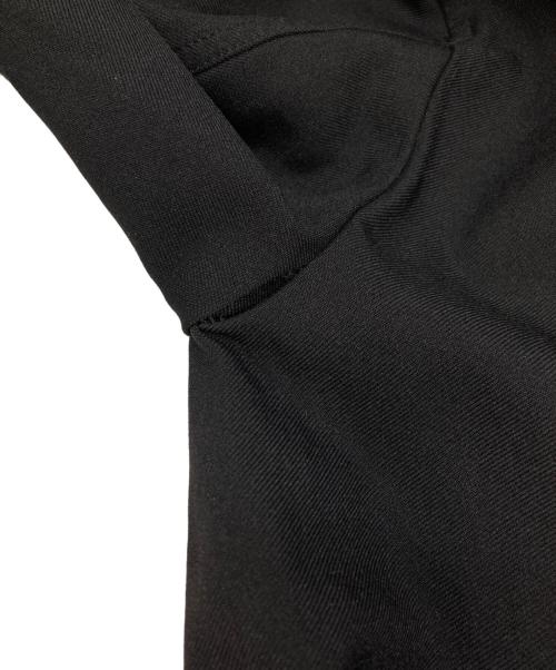 COMME des GARCONS HOMME PLUS（コムデギャルソンオムプリュス）COMME des GARCONS HOMME PLUS (コムデギャルソンオムプリュス) 再構築 バック刺繍 フーデットロングプルオーバー ブラック サイズ:Sの古着・服飾アイテム