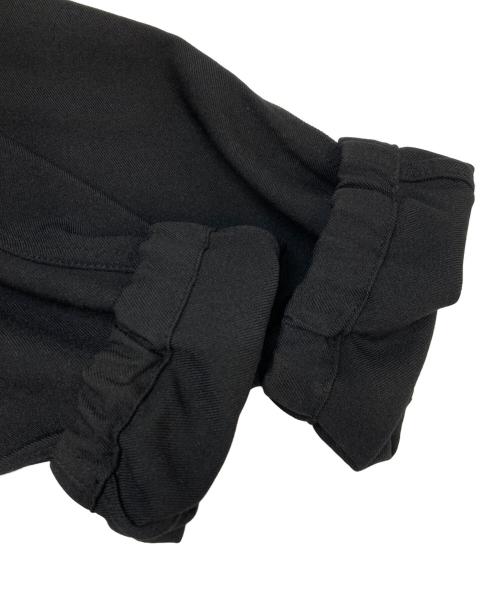 COMME des GARCONS HOMME PLUS（コムデギャルソンオムプリュス）COMME des GARCONS HOMME PLUS (コムデギャルソンオムプリュス) 再構築 バック刺繍 フーデットロングプルオーバー ブラック サイズ:Sの古着・服飾アイテム