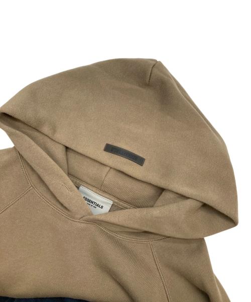 FOG ESSENTIALS（フィアオブゴッド エッセンシャル）FOG ESSENTIALS (フィアオブゴッド エッセンシャル) ロゴパーカー ブラウン サイズ:Lの古着・服飾アイテム