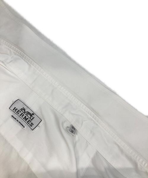 HERMES（エルメス）HERMES (エルメス) セリエ釦シャツ ホワイト サイズ:39の古着・服飾アイテム