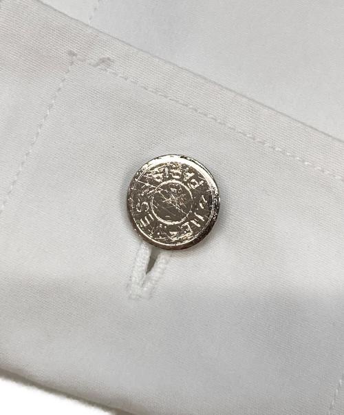 HERMES（エルメス）HERMES (エルメス) セリエ釦シャツ ホワイト サイズ:39の古着・服飾アイテム