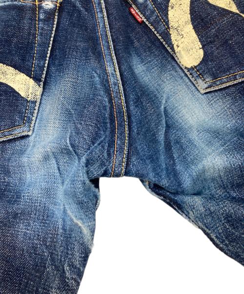 EVISU（エヴィス）EVISU (エヴィス) カモメペイントデニムパンツ インディゴ サイズ:30×35の古着・服飾アイテム