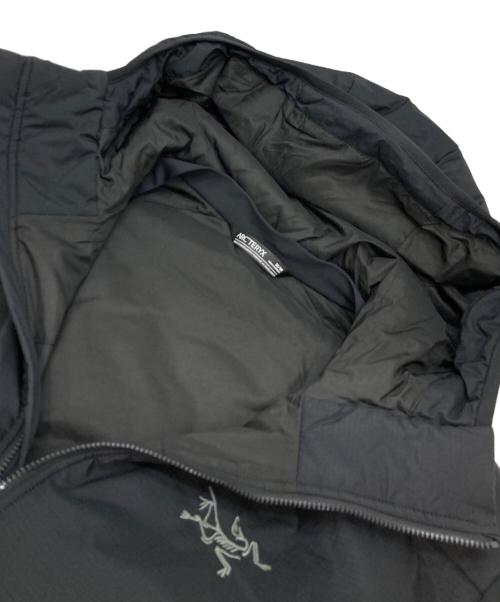 ARC'TERYX（アークテリクス）ARC'TERYX (アークテリクス) ATOM SV HOODY ブラック サイズ:Mの古着・服飾アイテム