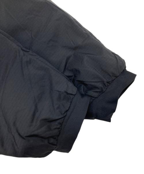 ARC'TERYX（アークテリクス）ARC'TERYX (アークテリクス) ATOM SV HOODY ブラック サイズ:Mの古着・服飾アイテム