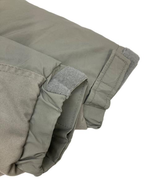 ECWCS（エクワックス）ECWCS (エクワックス) GEN III LEVEL7 グレー サイズ:XLの古着・服飾アイテム