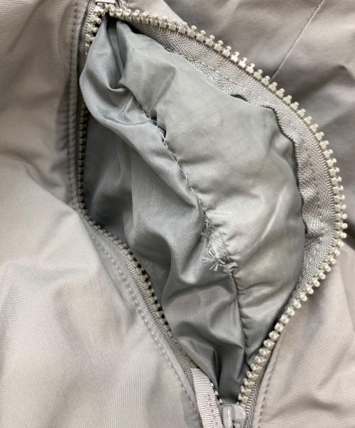 ECWCS（エクワックス）ECWCS (エクワックス) GEN III LEVEL7 グレー サイズ:XLの古着・服飾アイテム