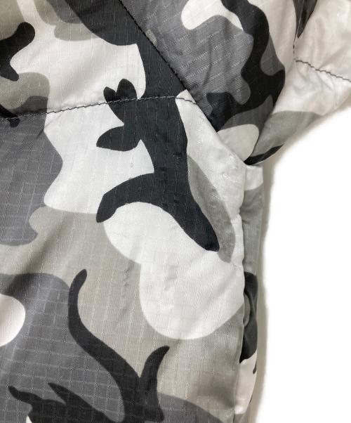 CELINE（セリーヌ）CELINE (セリーヌ) カモフラ柄 ダウンジャケット グレー サイズ:46の古着・服飾アイテム