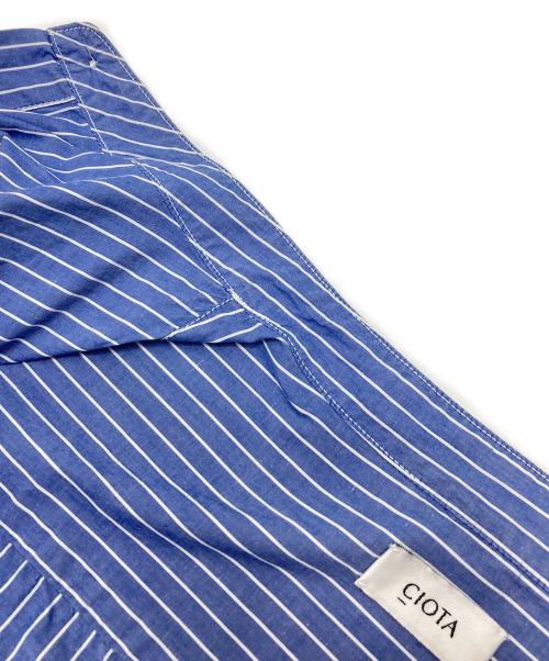 CIOTA（シオタ）CIOTA (シオタ) スビンコットンタイプライターバンドカラーシャツ ブルー サイズ:4の古着・服飾アイテム