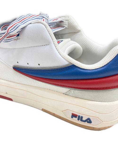 FILA（フィラ）FILA (フィラ) スニーカー ホワイト サイズ:27の古着・服飾アイテム