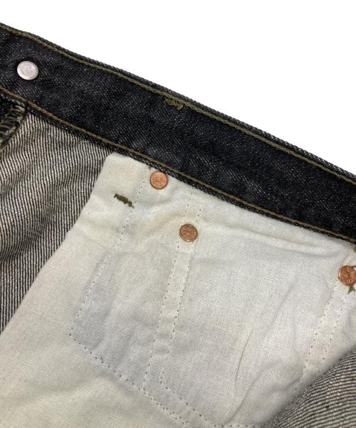 LEVI'S（リーバイス）LEVI'S (リーバイス) 501先染めデニムパンツ ブラック サイズ:W33×L34の古着・服飾アイテム