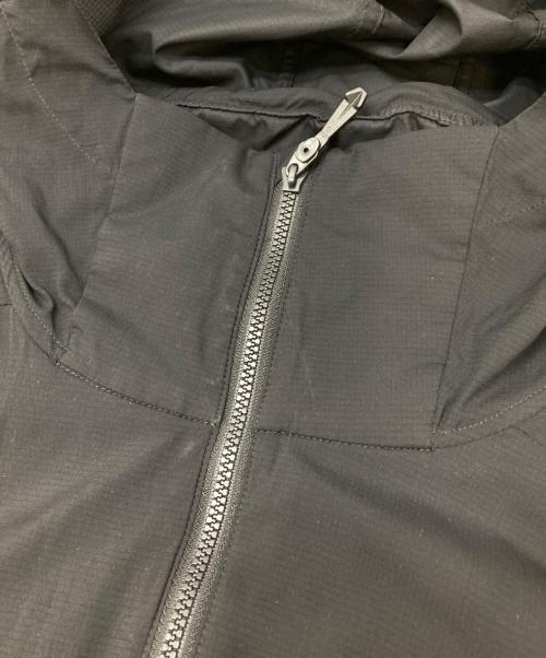 ARC'TERYX（アークテリクス）ARC'TERYX (アークテリクス) Atom SL Hoody ブラック サイズ:Mの古着・服飾アイテム