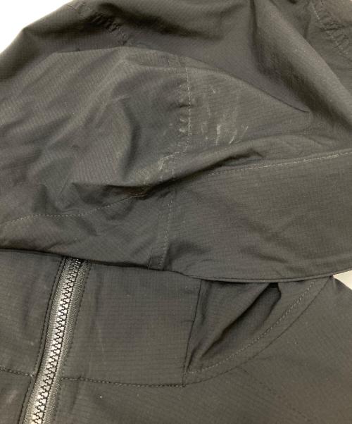 ARC'TERYX（アークテリクス）ARC'TERYX (アークテリクス) Atom SL Hoody ブラック サイズ:Mの古着・服飾アイテム