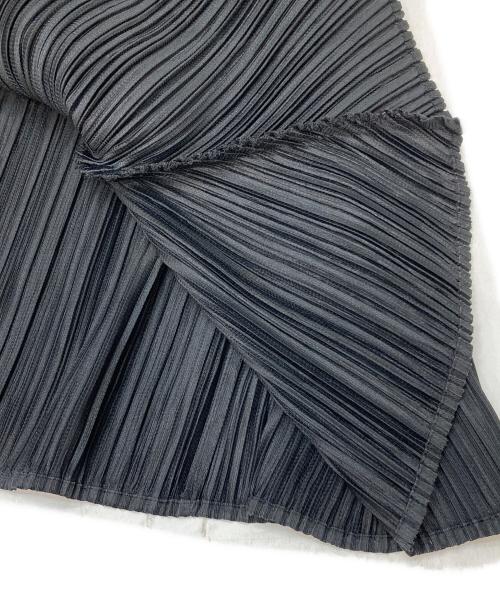 PLEATS PLEASE（プリーツプリーズ）PLEATS PLEASE (プリーツプリーズ) ノースーリーブワンピース ブラック サイズ:3の古着・服飾アイテム