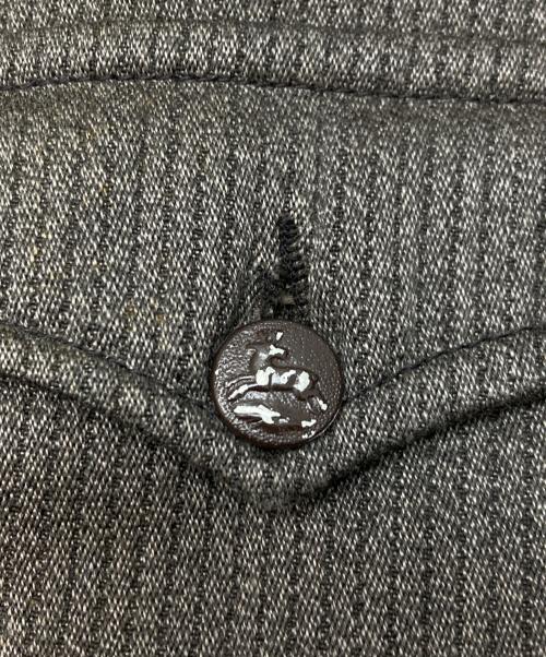 Le Favori（ル ファヴォリ）Le Favori (ル ファヴォリ) 太畝コットンピケ動物ボタンハンティングジャケット グレー サイズ:不明（実寸参照）の古着・服飾アイテム