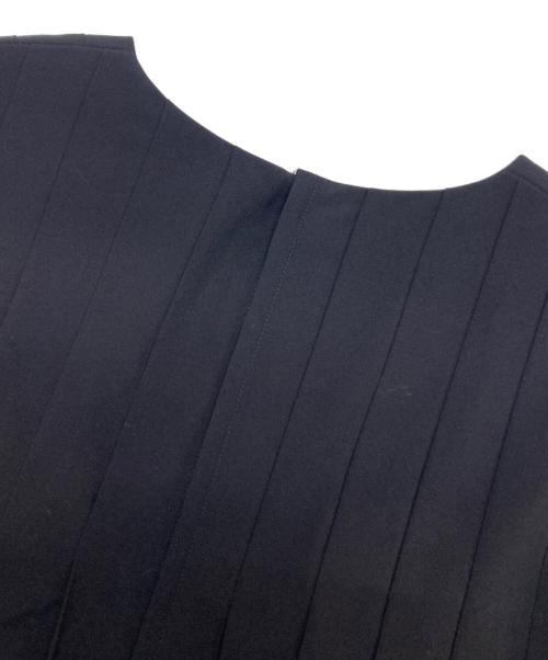 COMME des GARCONS COMME des GARCONS（コムデギャルソン コムデギャルソン）COMME des GARCONS COMME des GARCONS (コムデギャルソン コムデギャルソン) プリーツ レイヤード ノースリーブワンピース ネイビー サイズ:XSの古着・服飾アイテム