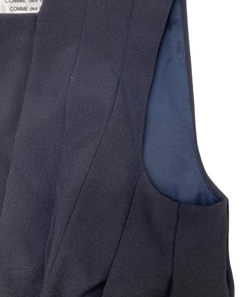COMME des GARCONS COMME des GARCONS（コムデギャルソン コムデギャルソン）COMME des GARCONS COMME des GARCONS (コムデギャルソン コムデギャルソン) プリーツ レイヤード ノースリーブワンピース ネイビー サイズ:XSの古着・服飾アイテム