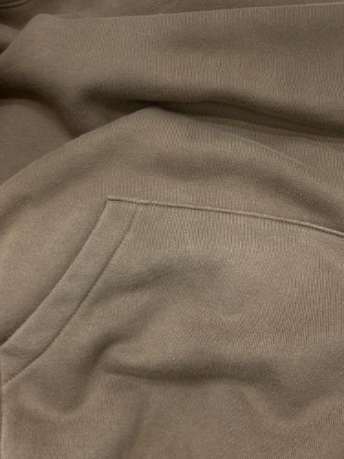 FOG ESSENTIALS（フィアオブゴッド エッセンシャル）FOG ESSENTIALS (フィアオブゴッド エッセンシャル) パーカー ベージュ サイズ:Lの古着・服飾アイテム