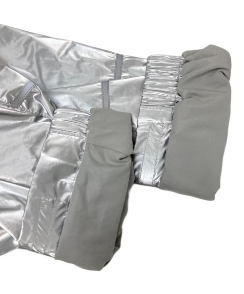 adidas（アディダス）adidas (アディダス) エキップメント メタリック ウインドブレーカー シルバー サイズ:Mの古着・服飾アイテム