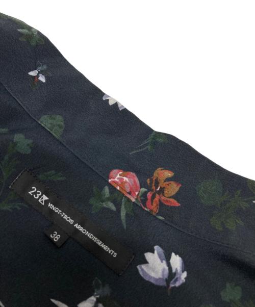 23区（ニジュウサンク）23区 (ニジュウサンク) mi-mollet (ミモレ) コラボ花柄ボウタイシャツワンピース グレー サイズ:38の古着・服飾アイテム