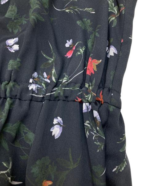 23区（ニジュウサンク）23区 (ニジュウサンク) mi-mollet (ミモレ) コラボ花柄ボウタイシャツワンピース グレー サイズ:38の古着・服飾アイテム