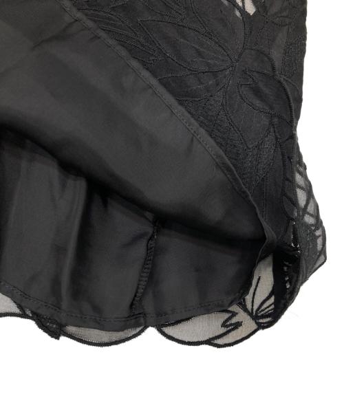 ADORE（アドーア）ADORE (アドーア) シルク刺繍ブラウス ブラック サイズ:38の古着・服飾アイテム