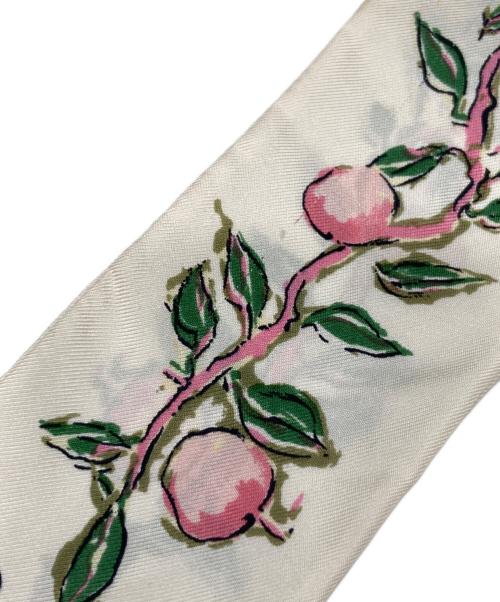 LOUIS VUITTON（ルイ ヴィトン）LOUIS VUITTON (ルイ ヴィトン) 果実モチーフツィリー アイボリーの古着・服飾アイテム