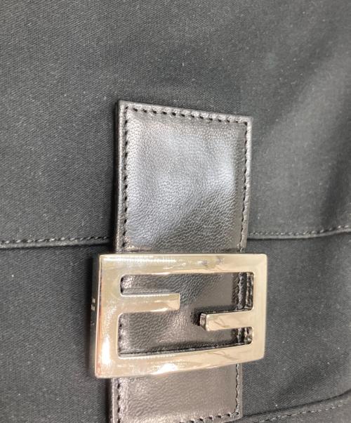 FENDI（フェンディ）FENDI (フェンディ) ワンショルダーバッグ ブラックの古着・服飾アイテム