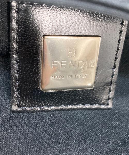 FENDI（フェンディ）FENDI (フェンディ) ワンショルダーバッグ ブラックの古着・服飾アイテム