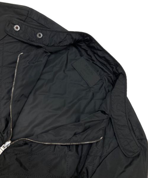 PRADA（プラダ）PRADA (プラダ) 2WAYスタンドカラーライナー付ナイロンジャケット ブラック サイズ:42の古着・服飾アイテム