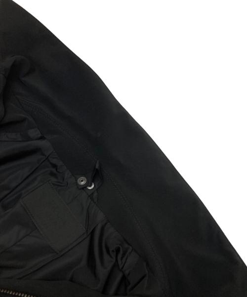 PRADA（プラダ）PRADA (プラダ) 2WAYスタンドカラーライナー付ナイロンジャケット ブラック サイズ:42の古着・服飾アイテム