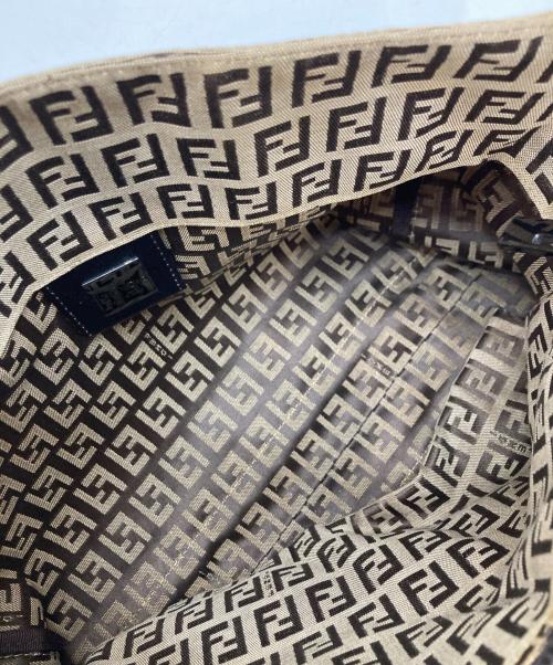 FENDI（フェンディ）FENDI (フェンディ) ズッカ柄キャンパスハンドバッグ ベージュの古着・服飾アイテム