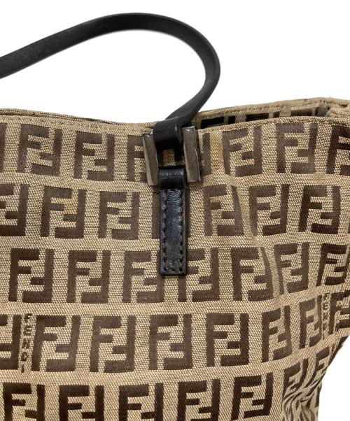 FENDI（フェンディ）FENDI (フェンディ) ズッカ柄キャンパスハンドバッグ ベージュの古着・服飾アイテム