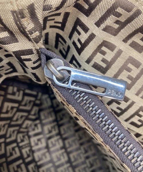 FENDI（フェンディ）FENDI (フェンディ) ズッカ柄キャンパスハンドバッグ ベージュの古着・服飾アイテム