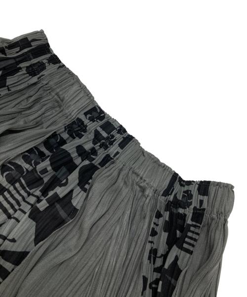 PLEATS PLEASE（プリーツプリーズ）PLEATS PLEASE (プリーツプリーズ) 柄切替ロングスカート カーキ サイズ:5の古着・服飾アイテム