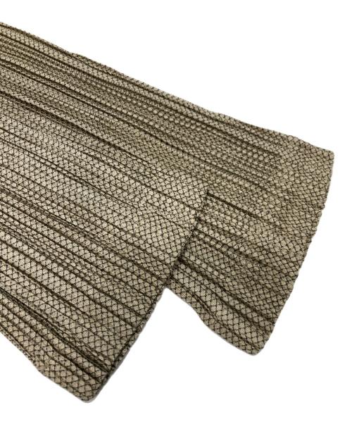 PLEATS PLEASE（プリーツプリーズ）PLEATS PLEASE (プリーツプリーズ) プリーツジップシャツ ベージュ サイズ:4の古着・服飾アイテム