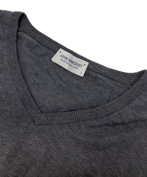 JOHN SMEDLEY（ジョンスメドレー）JOHN SMEDLEY (ジョンスメドレー) Vネックニット グレー サイズ:Lの古着・服飾アイテム