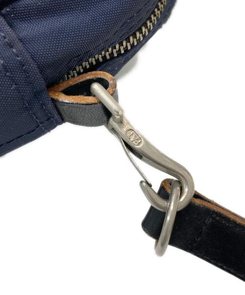 COMME des GARCONS（コムデギャルソン）COMME des GARCONS (コムデギャルソン) レザーナイロンショルダーバッグ ネイビーの古着・服飾アイテム