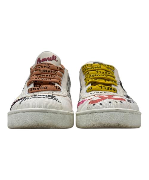 CHANEL（シャネル）CHANEL (シャネル) Pharrell Williams スニーカー ホワイト サイズ:37の古着・服飾アイテム